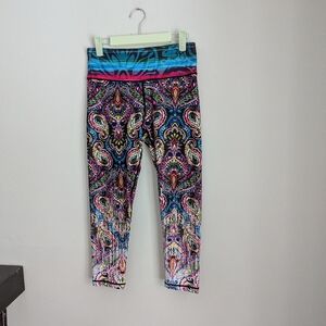 NANETTE LEPORE Wmns Small Play CREOLE Paisley Training Yoga Capri Legging 197